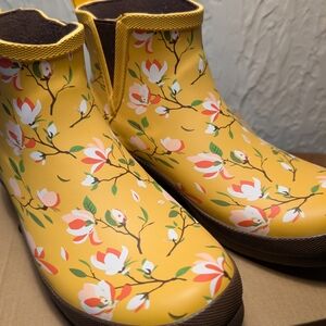 chooka Yellow Floral Kids Rain Boots